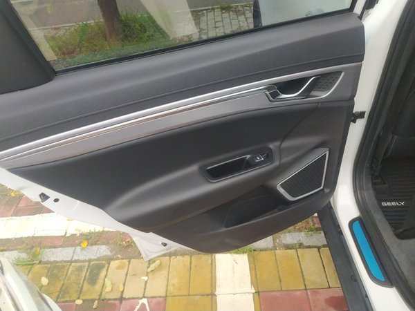 Geely Emgrand GS 2019, 131400 км, за 5867 USD - фото 27