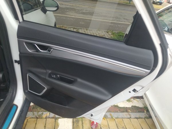 Geely Emgrand GS 2019, 131400 км, за 5867 USD - фото 25