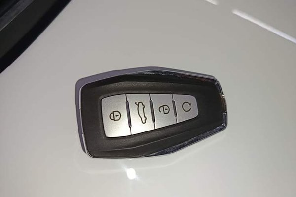 Geely Auto Emgrand GS 2019, 56800 км, за 6900 USD - фото 23