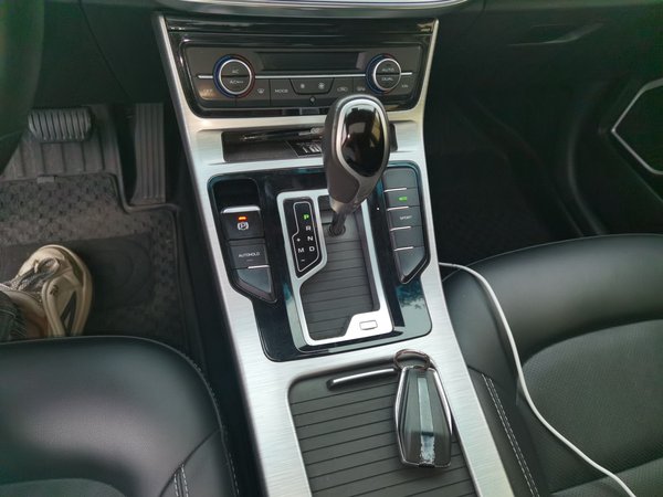 Geely Auto Emgrand GS 2019, 83600 км, за 5698 USD - фото 15