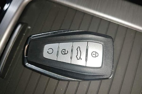 Geely Auto Emgrand GS 2019, 90100 км, за 6300 USD - фото 12
