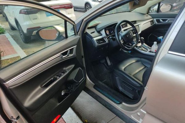 Geely Auto Emgrand GS 2019, 45700 км, за 5120 USD - фото 16