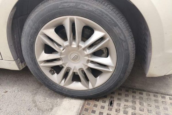 Geely Auto Emgrand GT 2015, 145600 км, за 4009 USD