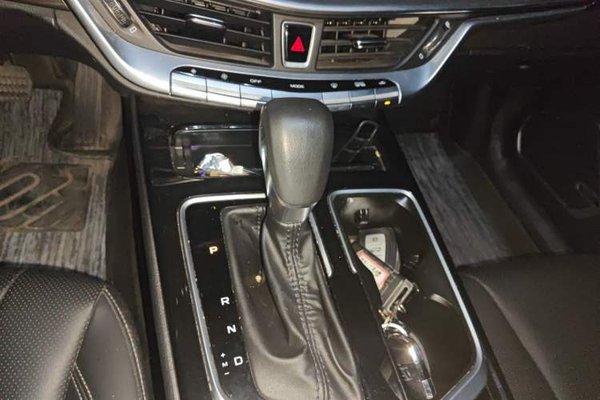 Geely Auto Emgrand GT 2020, 113200 км, за 6101 USD - фото 15