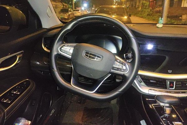 Geely Auto Emgrand GT 2021, 61600 км, за 7296 USD - фото 11