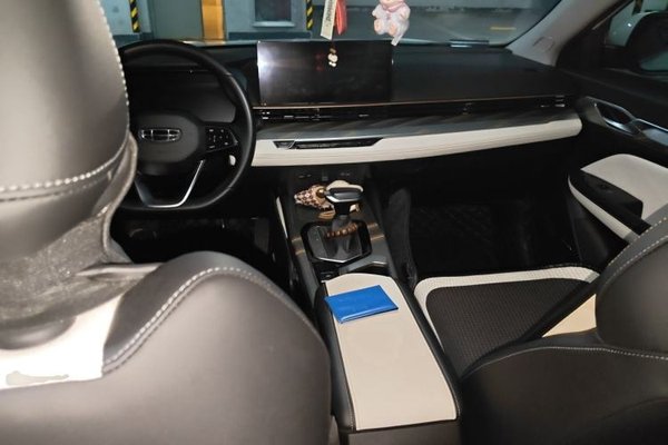 Geely Auto Emgrand L 2022, 45900 км, за 8091 USD - фото 6