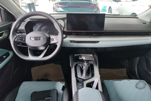 Geely Auto Emgrand L 2022, 79100 км, за 7939 USD - фото 12