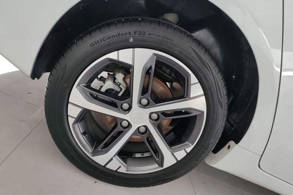 Geely Auto Emgrand L 2022, 79100 км, за 7939 USD - фото 11