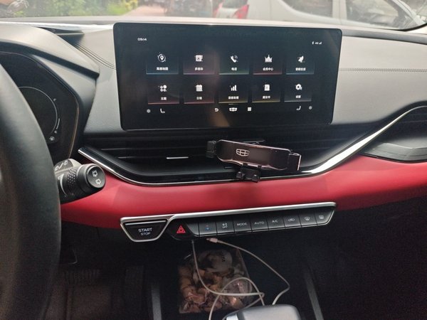 Geely Auto Emgrand S 2021, 7400 км, за 8889 USD - фото 12