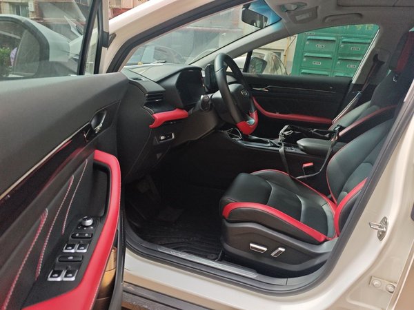 Geely Auto Emgrand S 2021, 7400 км, за 8889 USD - фото 19