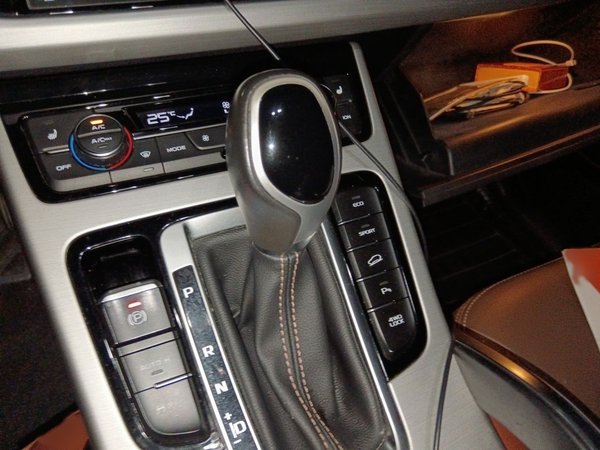 Geely Auto Emgrand X7 Sport 2016, 129400 км, за 5417 USD - фото 13