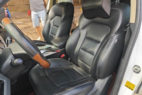 Geely Auto Emgrand X7 Sport 2016, 177500 км, за 4804 USD - фото 12