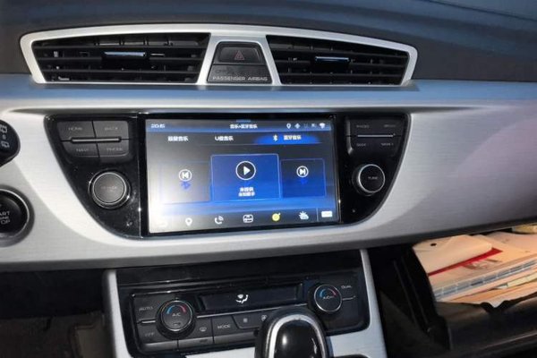 Geely Auto Emgrand X7 Sport 2016, 111500 км, за 3886 USD - фото 13