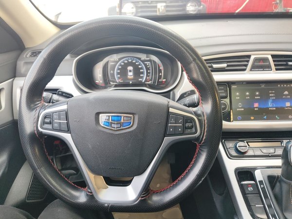 Geely Emgrand X7 Sport 2016, 115000 км, за 6161 USD - фото 14