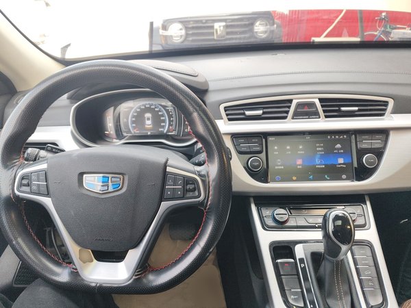 Geely Emgrand X7 Sport 2016, 115000 км, за 6161 USD - фото 13