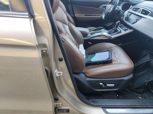 Geely Emgrand X7 Sport 2016, 115000 км, за 6161 USD - фото 23