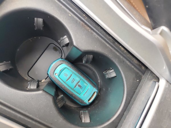 Geely Emgrand X7 Sport 2016, 115000 км, за 6161 USD - фото 12