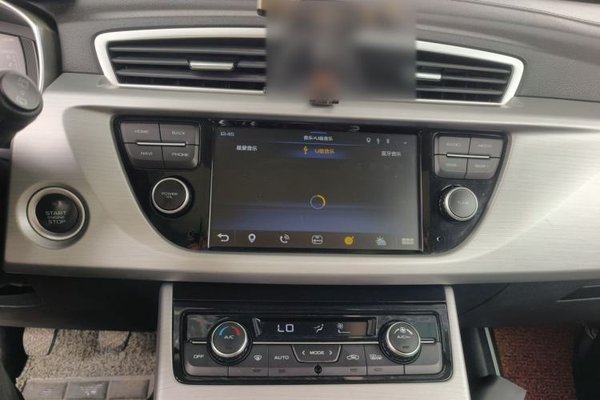 Geely Auto Emgrand X7 Sport 2016, 60600 км, за 4995 USD - фото 12