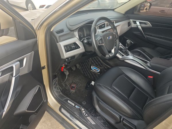 Geely Emgrand X7 Sport 2016, 44900 км, за 4389 USD - фото 15