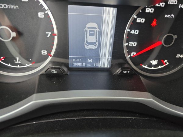 Geely Auto Emgrand X7 Sport 2016, 122400 км, за 4088 USD - фото 13