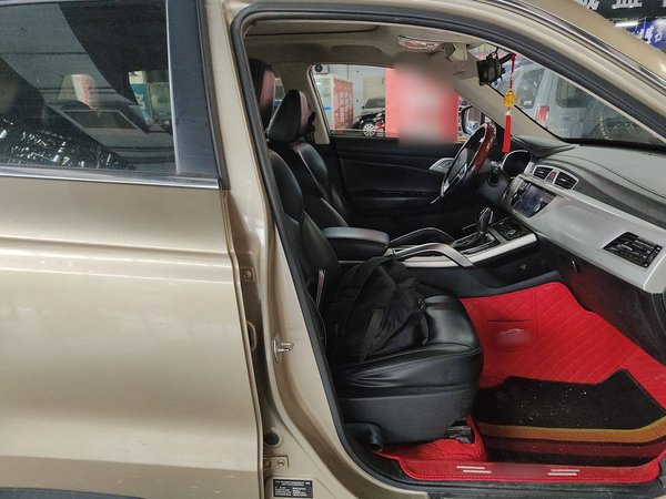 Geely Emgrand X7 Sport 2018, 126500 км, за 5605 USD - фото 23