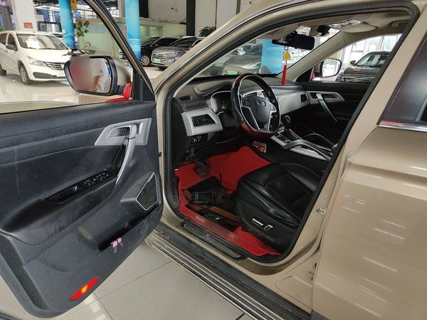 Geely Emgrand X7 Sport 2018, 126500 км, за 5605 USD - фото 21