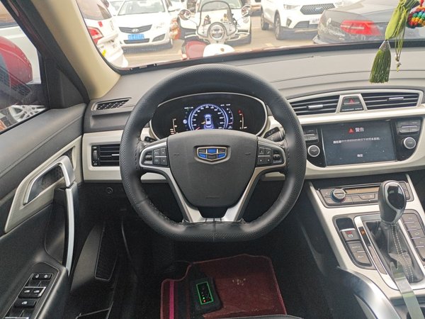 Geely Emgrand X7 Sport 2018, 129800 км, за 5982 USD - фото 14