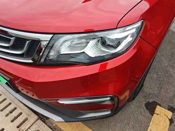 Geely Emgrand X7 Sport 2018, 129800 км, за 5982 USD - фото 9