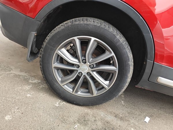 Geely Emgrand X7 Sport 2018, 129800 км, за 5982 USD - фото 10