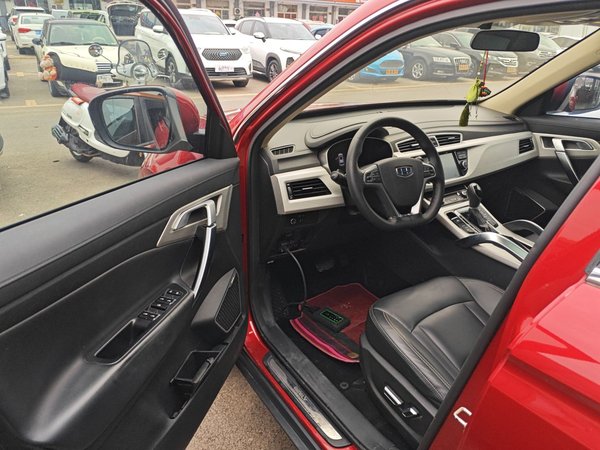 Geely Emgrand X7 Sport 2018, 129800 км, за 5982 USD - фото 19