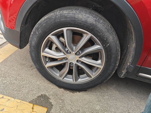 Geely Emgrand X7 Sport 2018, 129800 км, за 5982 USD - фото 8