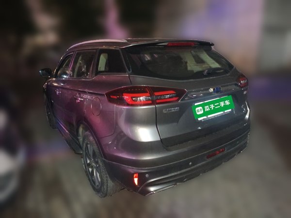 Geely Auto Emgrand X7 Sport 2018, 100100 км, за 5855 USD