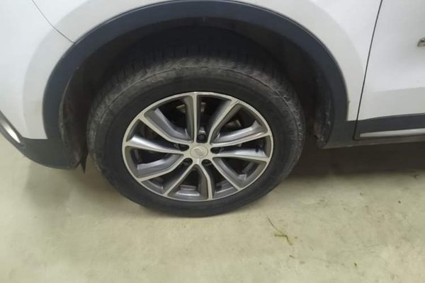 Geely Auto Emgrand X7 Sport 2018, 101300 км, за 5974 USD - фото 10