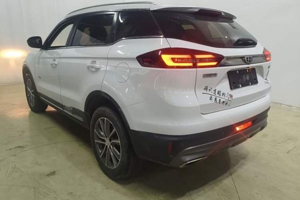 Geely Auto Emgrand X7 Sport 2018, 101300 км, за 5974 USD