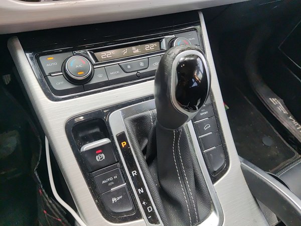 Geely Emgrand X7 Sport 2018, 105800 км, за 6642 USD - фото 13