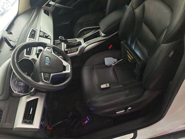 Geely Emgrand X7 Sport 2018, 163100 км, за 6438 USD - фото 17