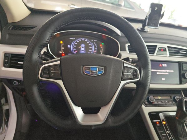 Geely Emgrand X7 Sport 2018, 163100 км, за 6438 USD - фото 13