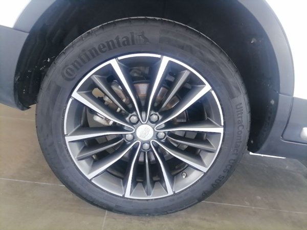 Geely Auto Emgrand X7 Sport 2018, 50000 км, за 7383 USD - фото 10