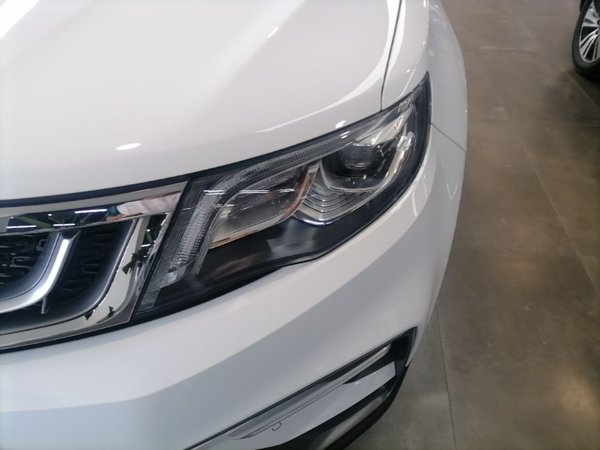Geely Auto Emgrand X7 Sport 2018, 50000 км, за 7383 USD - фото 9