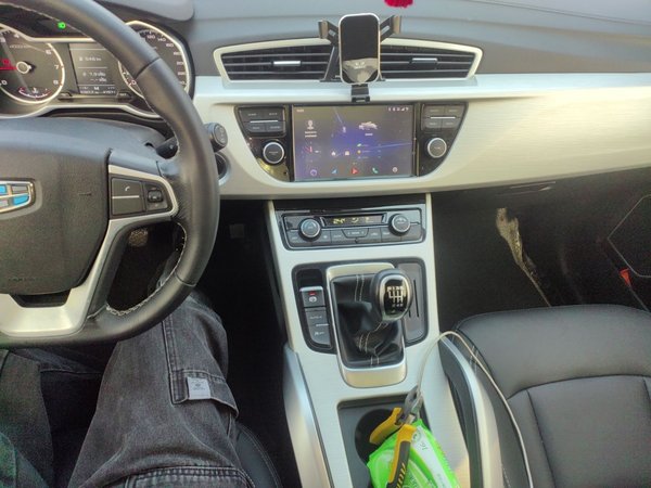 Geely Emgrand X7 Sport 2018, 47600 км, за 4597 USD - фото 14