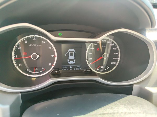 Geely Auto Emgrand X7 Sport 2018, 88200 км, за 5587 USD - фото 15