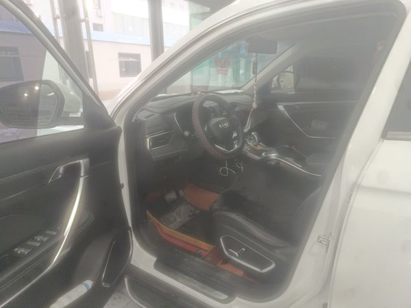 Geely Emgrand X7 Sport 2020, 45199 км, за 10331 USD - фото 17