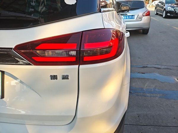 Geely Auto Emgrand X7 Sport 2020, 72200 км, за 7606 USD - фото 7