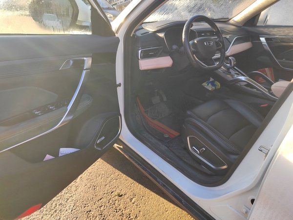 Geely Emgrand X7 Sport 2020, 92500 км, за 7741 USD - фото 21