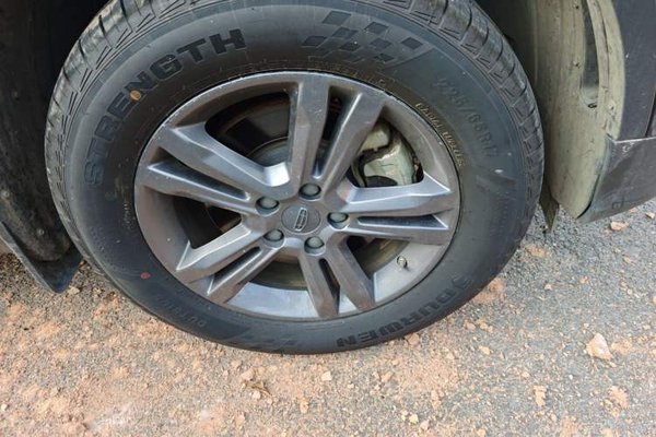 Geely Auto Emgrand X7 Sport 2021, 35300 км, за 7222 USD