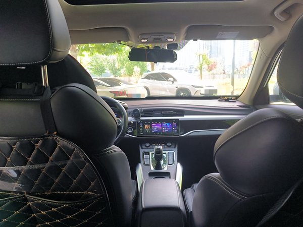 Geely Auto Emgrand X7 Sport 2021, 44000 км, за 8024 USD - фото 19