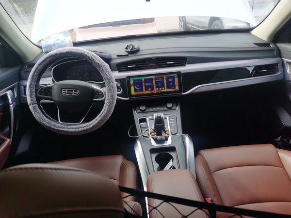 Geely Emgrand X7 Sport 2021, 70200 км, за 9113 USD - фото 10