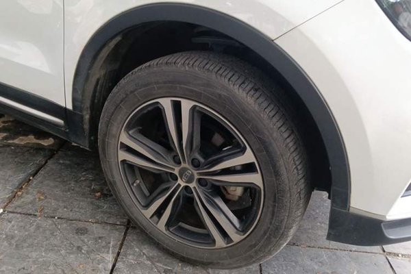 Geely Auto Emgrand X7 Sport 2022, 29700 км, за 7761 USD - фото 8