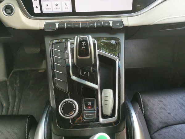 Geely Auto Emgrand X7 Sport 2022, 71300 км, за 7878 USD - фото 15