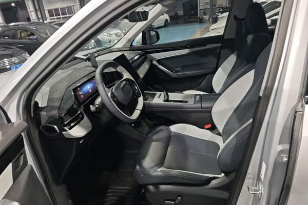 Geely Auto FX11 2024, 10700 км, за 14605 USD - фото 18